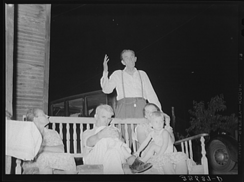 Russell Lee, Stanley Clarke, Old-time Socialist of Oklahoma, Speaking at Workers' Alliance, Muskogee, Oklahoma July 1939