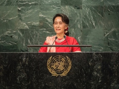 | Aung San Suu Kyi sepaking before the General Assembly of the United Nations about the Rohingyas in September 2016 | MR Online