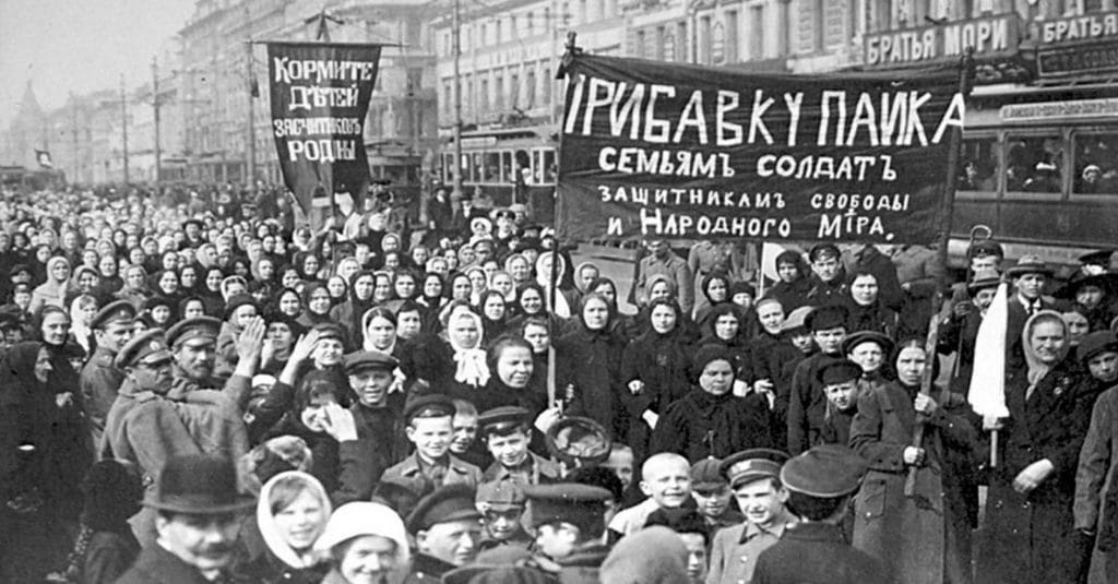 | Demonstration by women in Petrograd on 1917 February 23 | MR Online