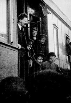 | Leon Trotsky arriving in Petrograd on May 1917 | MR Online