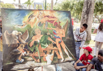 | Young people taking a look at a painting PHOTO Rafael Stédile | MR Online