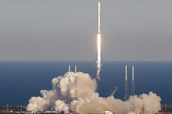 | A SpaceX Falcon 9 rocket transporting the Tess satellite lifts off from Launch Complex 40 at the Cape Canaveral Air Force Station in Cape Canaveral Fla April 18 2018 | MR Online