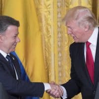 Colombian President Manuel Santos and US President Donald Trump shake hands (Michael Reynolds / EPA)
