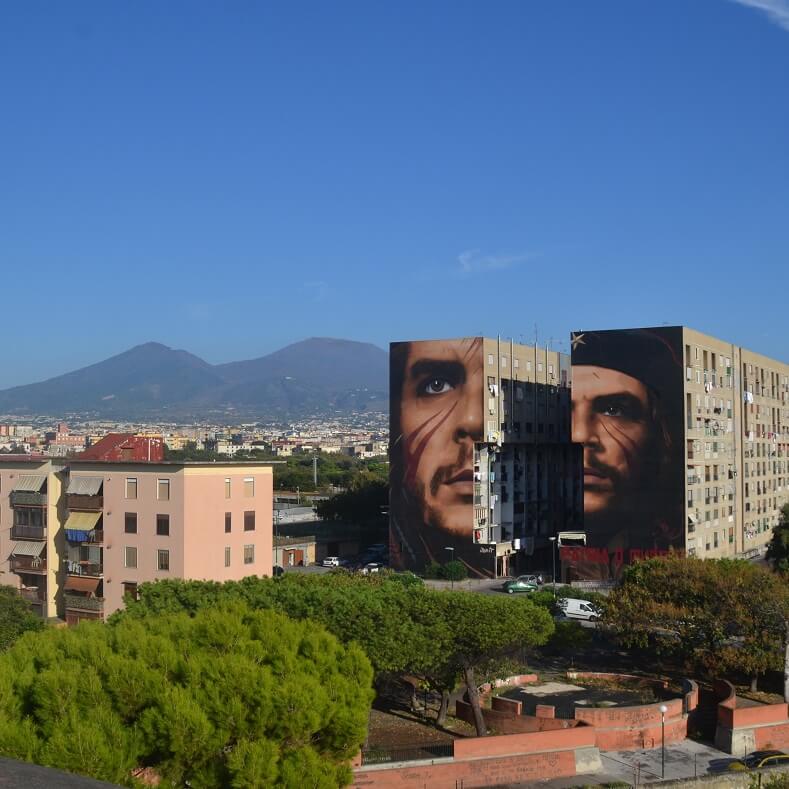 | The mural is an homage to Che whose inspiration can help us transcend our modern day precariousness and a tribute to those who continue their struggle against the dehumanization of society for a new dawn for the revolution that will come PhotoJorit | MR Online