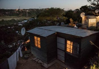 | 29 May 2018 Dusk at the Sisonke informal settlement in Lamontville south of Durban Madelene Cronjé New Frame | MR Online