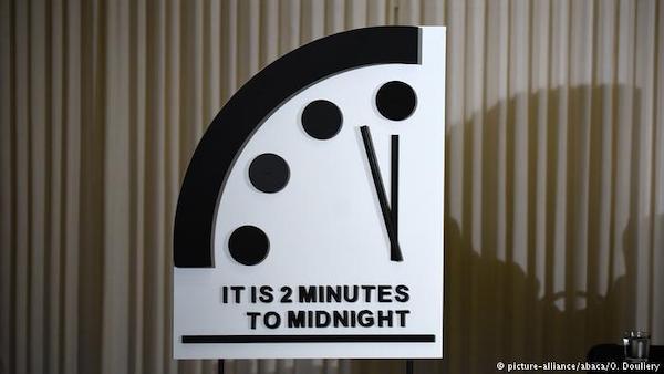 | Doomsday Clock remains at 2 minutes to midnight | News | DW | 2401 Deutsche Welle | MR Online