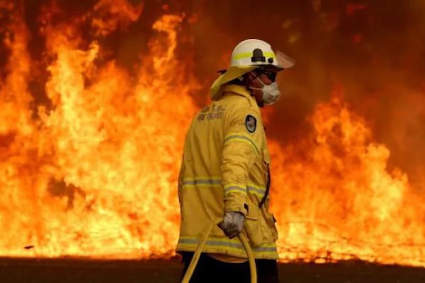 | Bushfire crisis welcome to life on a burning planet | MR Online