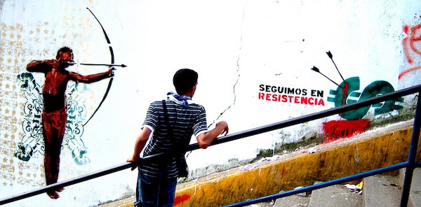 | We carry on resisting San Juan Caracas 2010 Comando Creativo | MR Online
