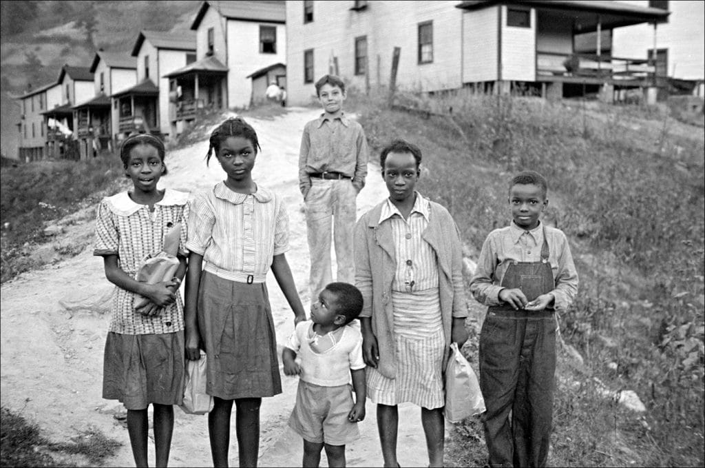 | Omar West Virginia 1935 Photo by Ben ShahnFarm Security Administration Office of War Information Photograph Collection Library of Congress | MR Online