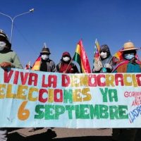 Bolivia Begins the Week with an Indefinite General Strike and Roadblocks
