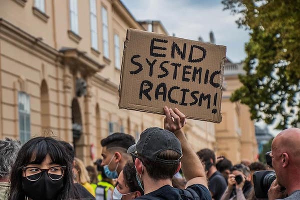 | End systematic racism Photo Pikist | MR Online