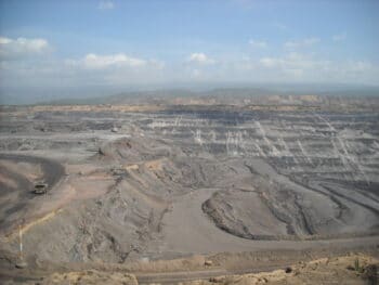 | El Cerrejón coalmine has provided at least US bn profit to Multinationals Photo londonminingnetworkorg | MR Online