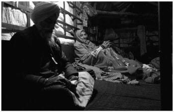 | A farmer couple spends a winter night in their trolly at the Singhu border in Delhi 28 December 2020 Vikas Thakur Tricontinental Institute for Social Research | MR Online
