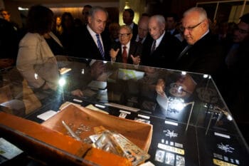 | Eitan center speaks with Benjamin Netanyahu and other Israeli leaders at an Knesset exhibition about his life Sebastian Scheiner | AP | MR Online