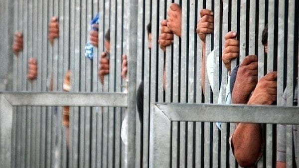 | Hands behind bars | MR Online