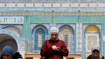 | Muslim women pray during the first Friday prayer of Ramadan in al Aqsa Mosque Reuters | MR Online