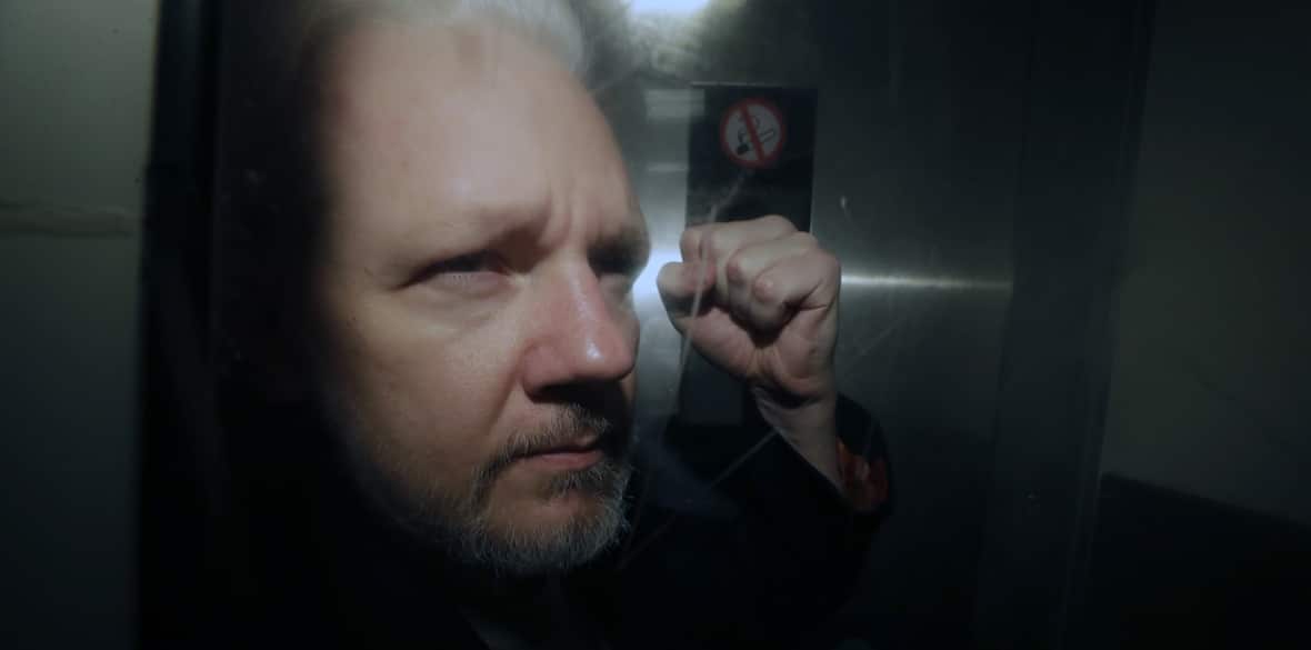 MR Online | The British government on Friday June 17 2022 ordered the extradition of WikiLeaks founder Julian Assange to the United States to face spying charges | MR Online