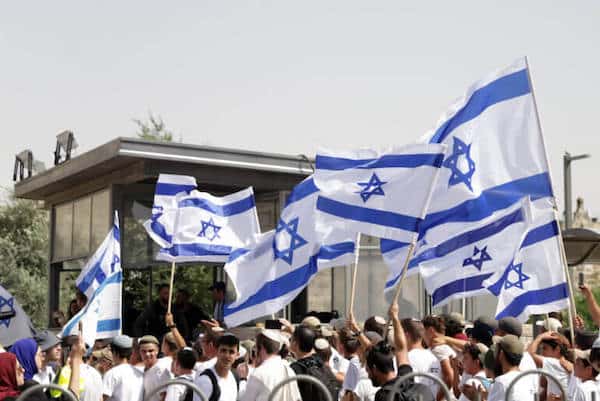 | ISRAELI SETTLERS WAVE ISRAELI FLAGS NEAR DAMASCUS GATE DURING THE FLAG MARCH IN JERUSALEM ON MAY 29 2022 PHOTO JERIES BSSIERAPA IMAGES | MR Online