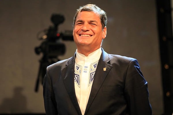 | Presidente Rafael Correa realizó la rendición de cuentas a la comunidad ecuatoriana residente en Sevilla Photo Cancillería del Ecuador Flickr | MR Online