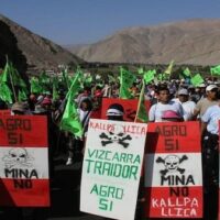 Protests against the Tía María copper mining project in Islay, Arequipa Region, Peru. Photo by Diario Correo.