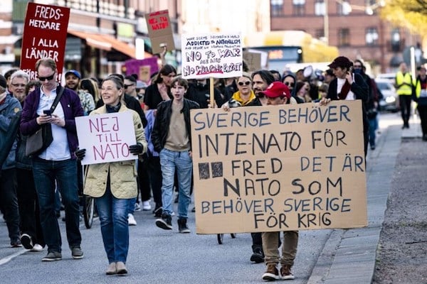 | Anti NATO protests in Sweden as the country hosts large intl exercise | MR Online