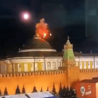 Security video captures the moment the drone explodes over the Kremlin, May 3, 2023. | Photo: Twitter/ @RamiroNLeone