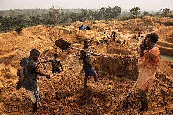 | Artisanal miners in Democratic Republic of Congo Photo Lynsey AddarioGetty Images Reportage for TIME | MR Online