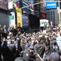 The NYPD arrests demonstrators en masse at Times Square during the George Floyd protests of 2020. (Photo: Ken Lopez)