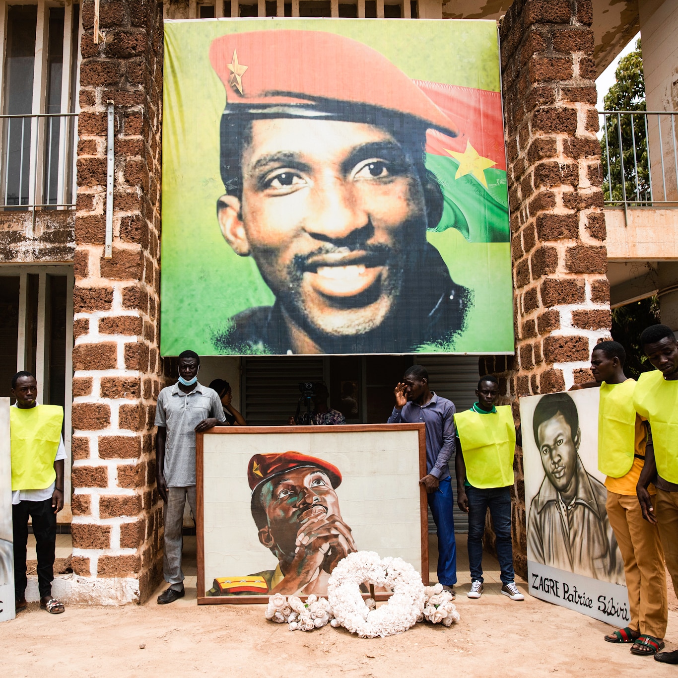 | People gather for a ceremony in front of the building where Thomas Sankara was assassinated in 1987 in Burkina Faso April 6 2022 Sophie Garcia | AP | MR Online
