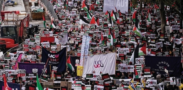 | The march was the biggest ever in Britain for Palestine | MR Online