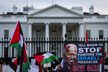 | Thousands of people gather outside the White House protesting President Joe Biden | MR Online's opposition to a cease-fire.PHOTO BY DREW ANGERER VIA GETTY IMAGES