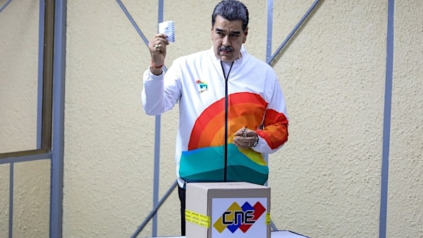 | Venezuelan President Nicolas Maduro votes in a referendum on the Essequibo region Photo Nicolas MaduroX | MR Online