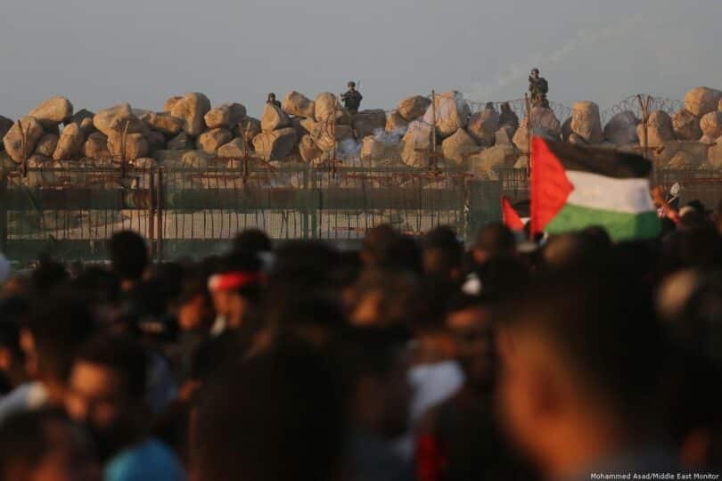 | Israeli forces attack Palestinians protesting at the Gaza border on 11 September 2018 Mohammed AsadMiddle East Monitor | MR Online