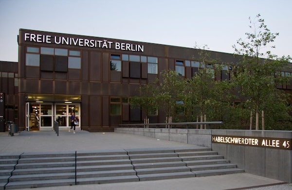 | Freie Universität Berlin | MR Online