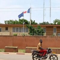 French embassy in Niger. Relations between the two countries have broken down since a July coup d’état overthrew President Mohamed Bazoum. Photo courtesy France24.