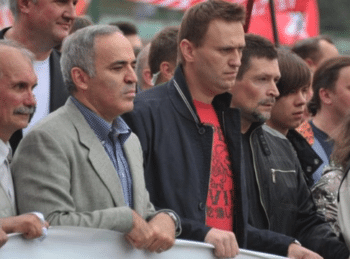 | Gary Kasparov and Alexei Navalny at the Dissenters March in March 2006 | MR Online