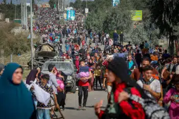 | Palestinians walk on a main road after fleeing from their homes in Gaza City to the southern part of Gaza November 10 2023 Atia MohammedFlash90 | MR Online