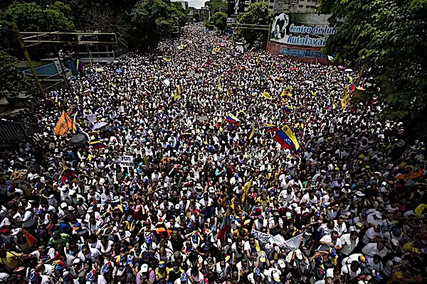 MR Online Part 11 | Venezuela Movement Photo gazetacentralblogspotcom | MR Online