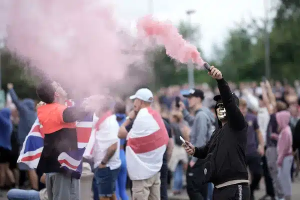 | The far right riot outside of a hotel housing asylum seekers in Rotherham United Kingdom Photo by Christopher FurlongGetty Images | MR Online