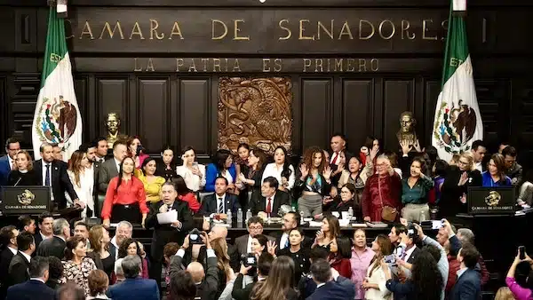 | Members of the Mexican Senate celebrate passing of Judicial Reform Photo MORENA | MR Online